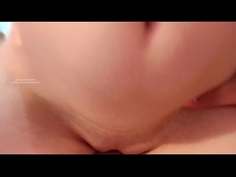❤️ Saré di kamar adina sarta éta kumaha kuring hudang ❤❌ video porno di urang ❌️