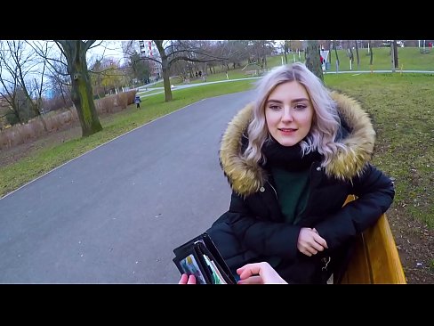 ❤️ Swallows cum panas muhrim pikeun duit - blowjob di taman ku Eva Elfie ❤❌ video porno di urang ❌️